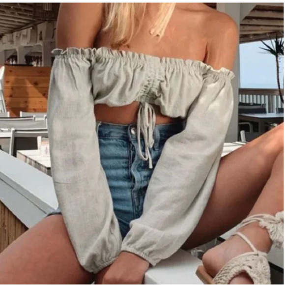 NWT Adika Oceana Off The Shoulder Long Sleeve Cropped Top Size S/M - Picture 1 of 6